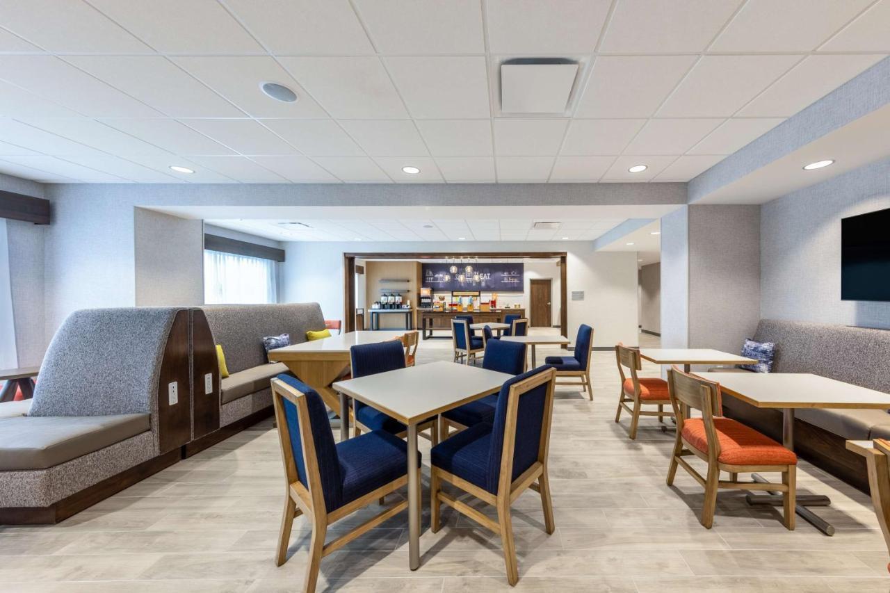 Hampton Inn Kansas City Southeast, Mo Exterior foto