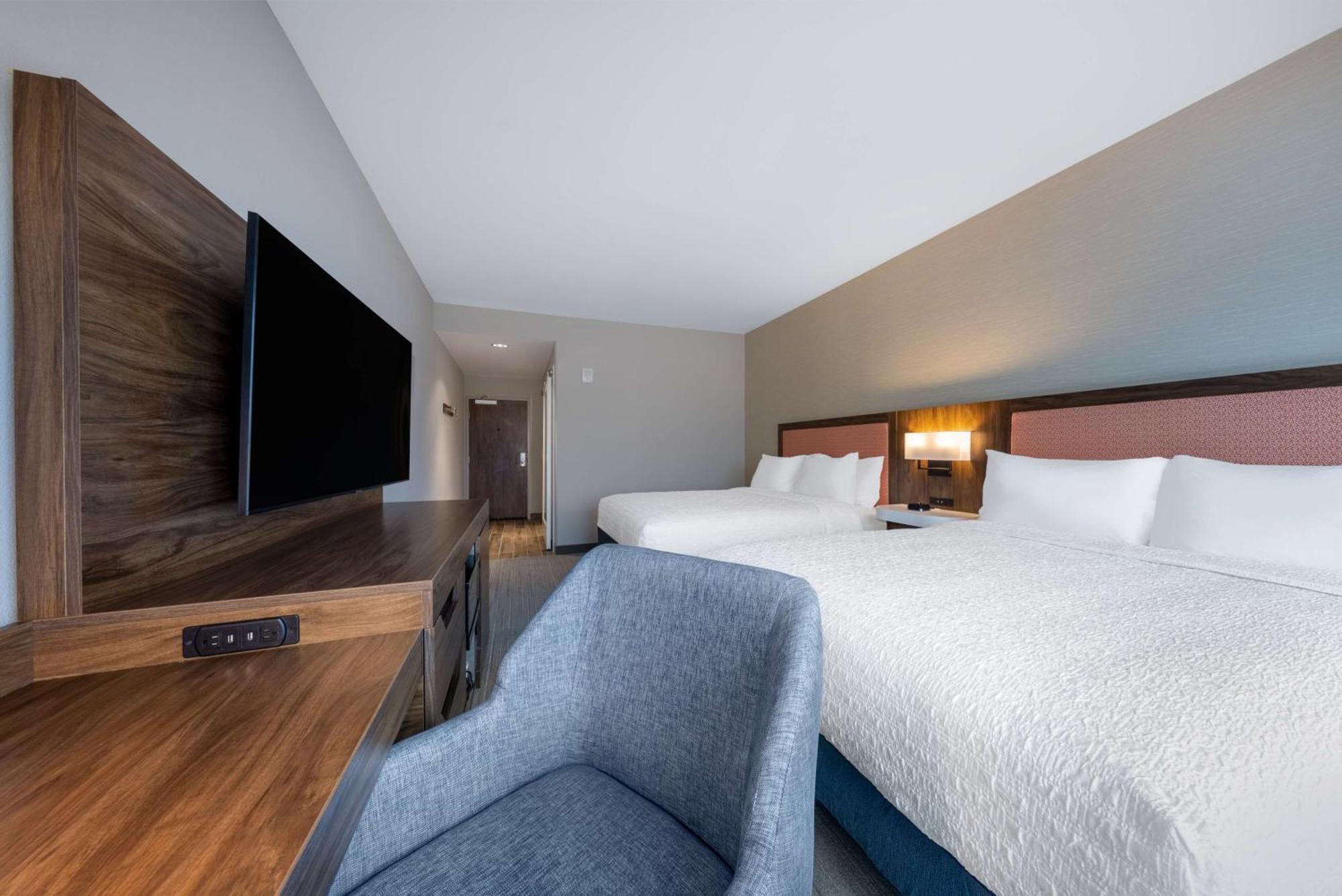 Hampton Inn Kansas City Southeast, Mo Exterior foto